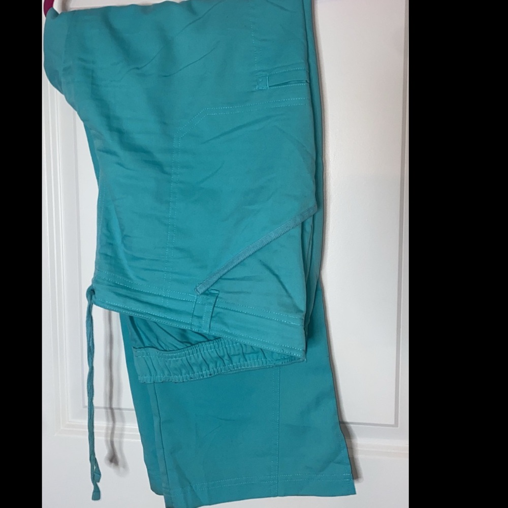 Scrub pants